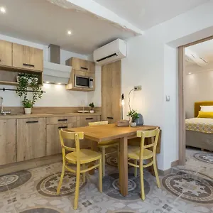  Appartamento Flat